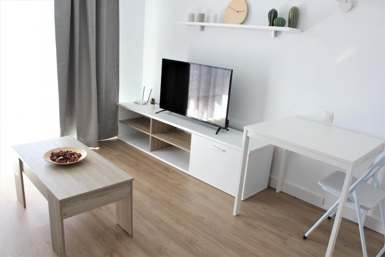 Superb Seaview Apartment In Playa De Las Americas Kültér fotó