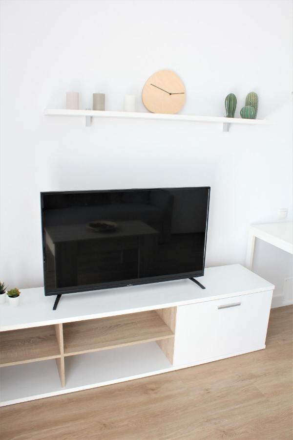 Superb Seaview Apartment In Playa De Las Americas Kültér fotó