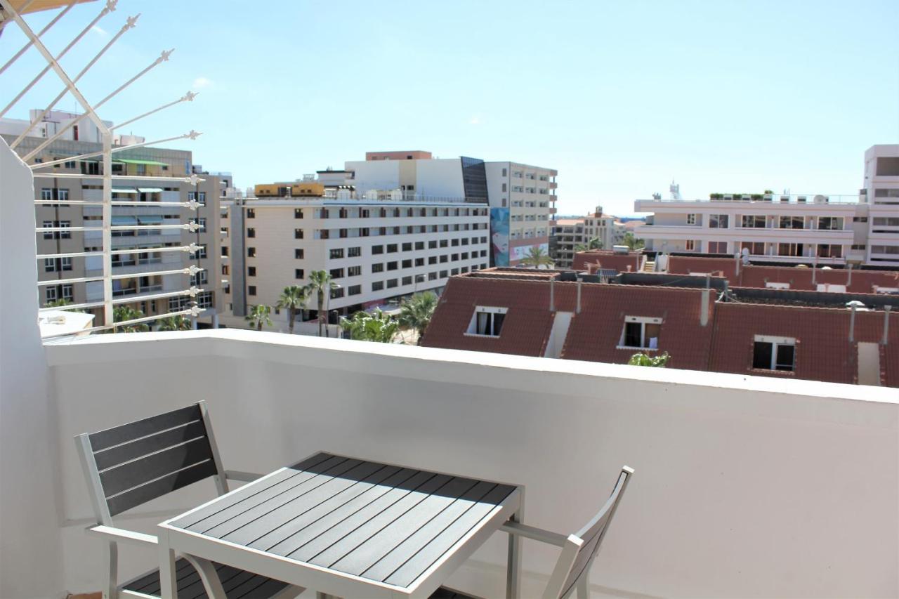 Superb Seaview Apartment In Playa De Las Americas Kültér fotó