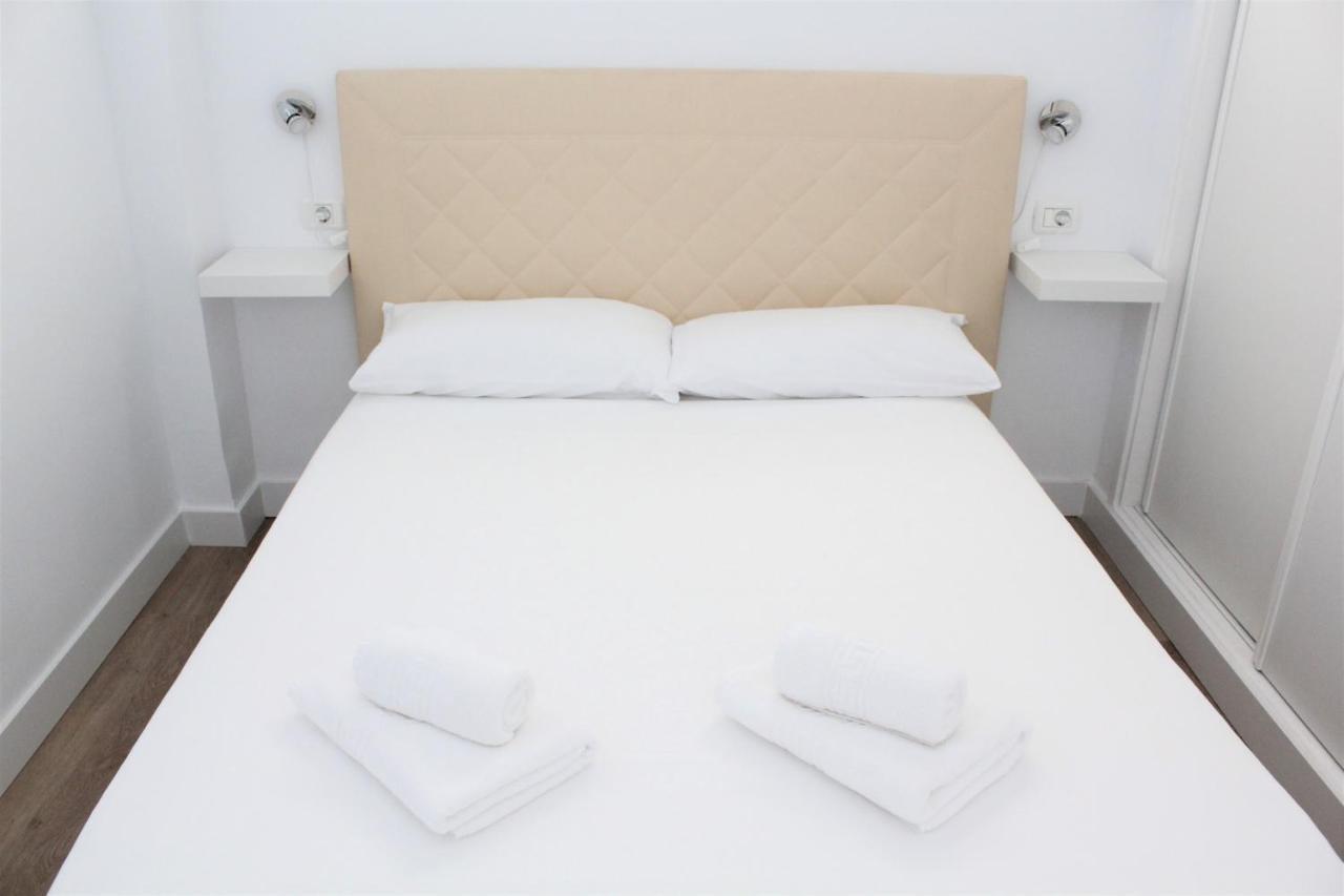 Superb Seaview Apartment In Playa De Las Americas Kültér fotó