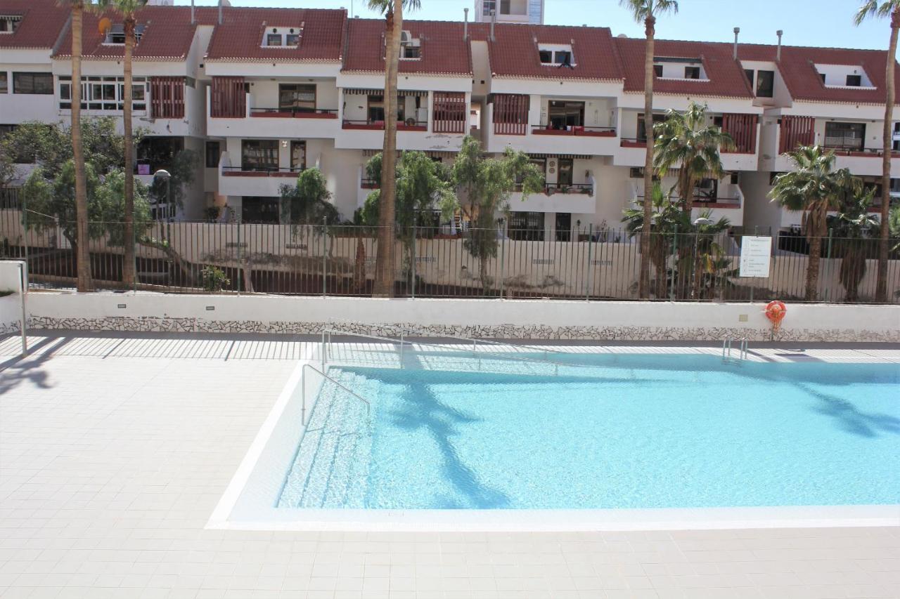 Superb Seaview Apartment In Playa De Las Americas Kültér fotó